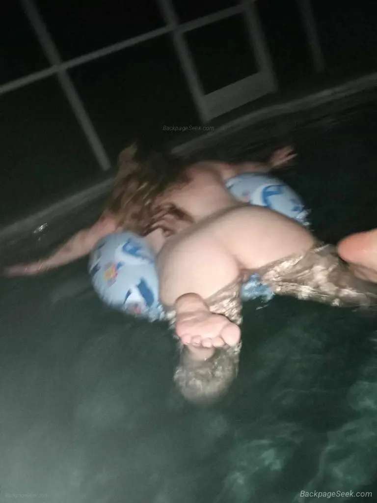 Its a rainy day so come see me and let's get wet together in Tampa – Women Seeking Men photo 3