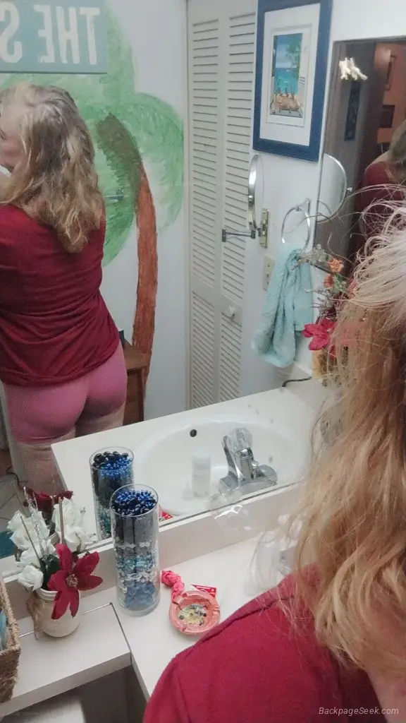 IT S SO WET in Tampa – Women Seeking Men photo 5