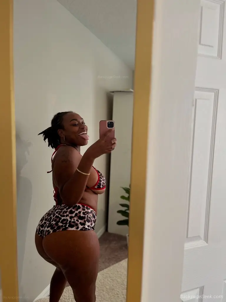 TAMPA BEAUTIFUL BLACK QUEEN SEXY CURVY LADY WITH A TIGHT CRE... in Tampa – Women Seeking Men photo 6