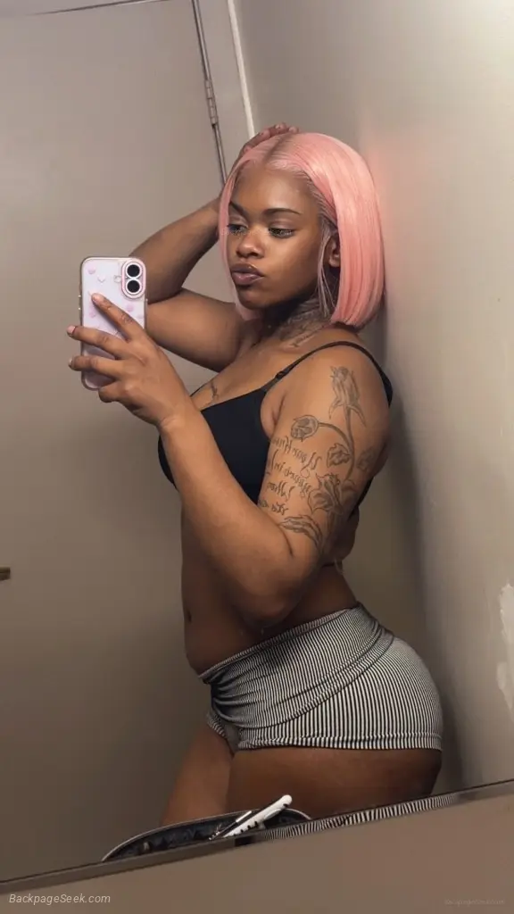 pretty face in Tampa – Women Seeking Men photo 4