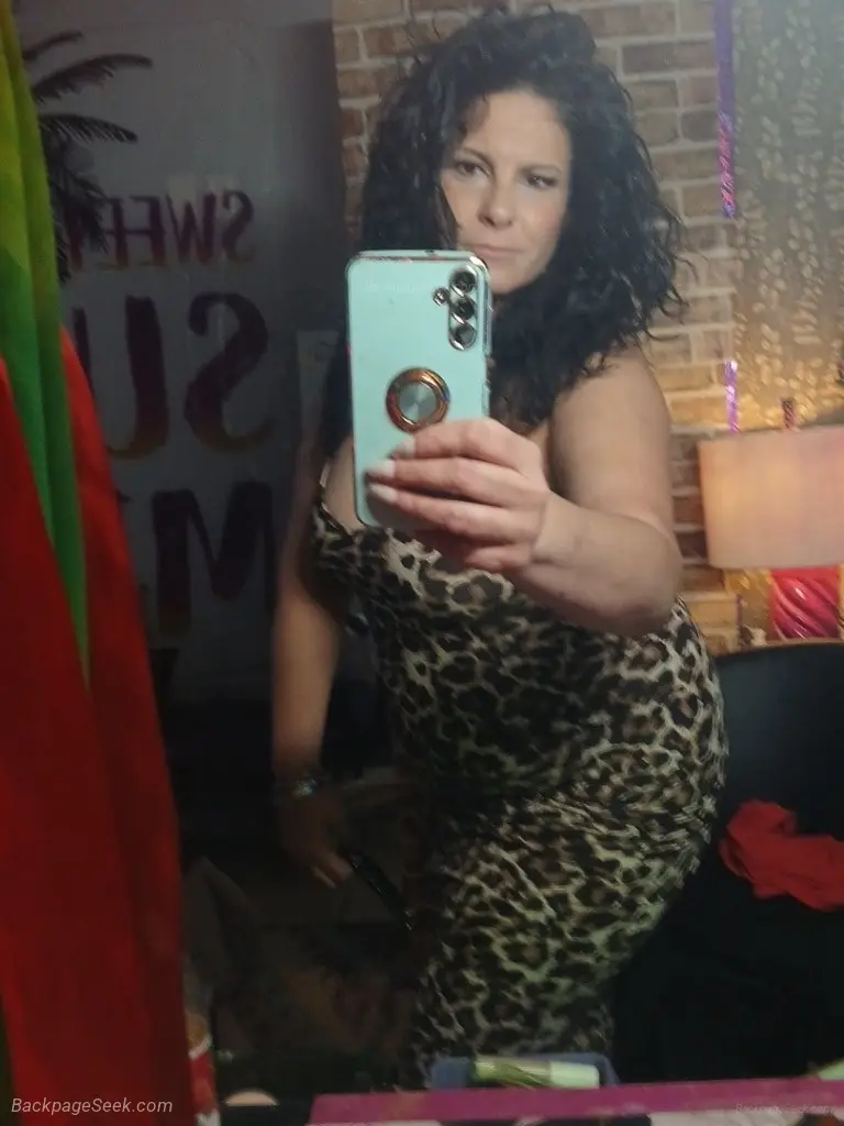 Sabor Latino in Tampa – Women Seeking Men photo 4