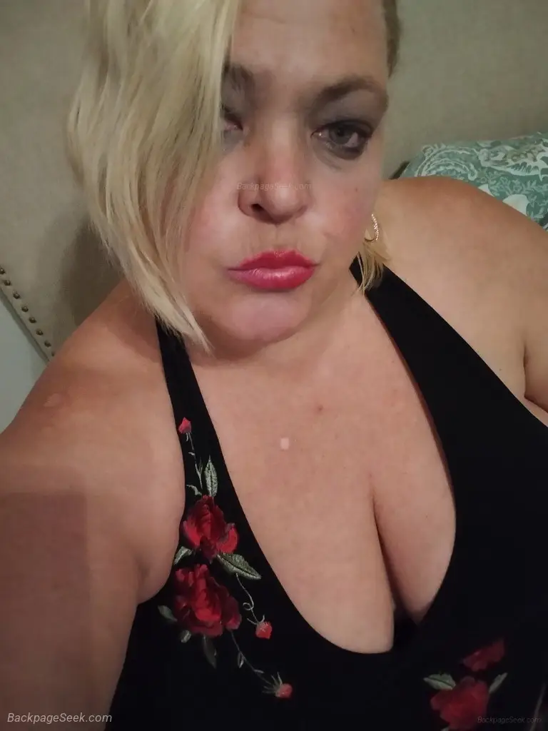 TGIF I content only in Tampa – Women Seeking Men photo 5