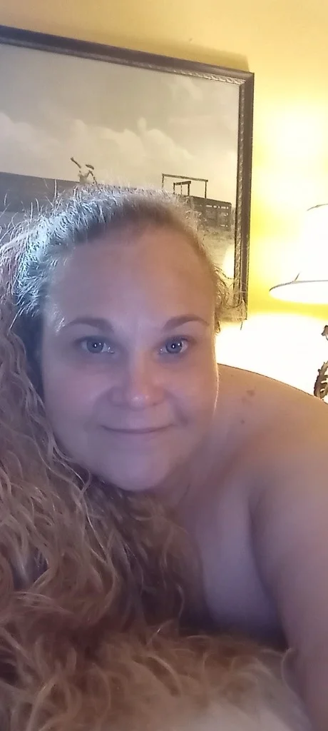 come cool off with a relaxing massage in Texoma – Women Seeking Men photo 5