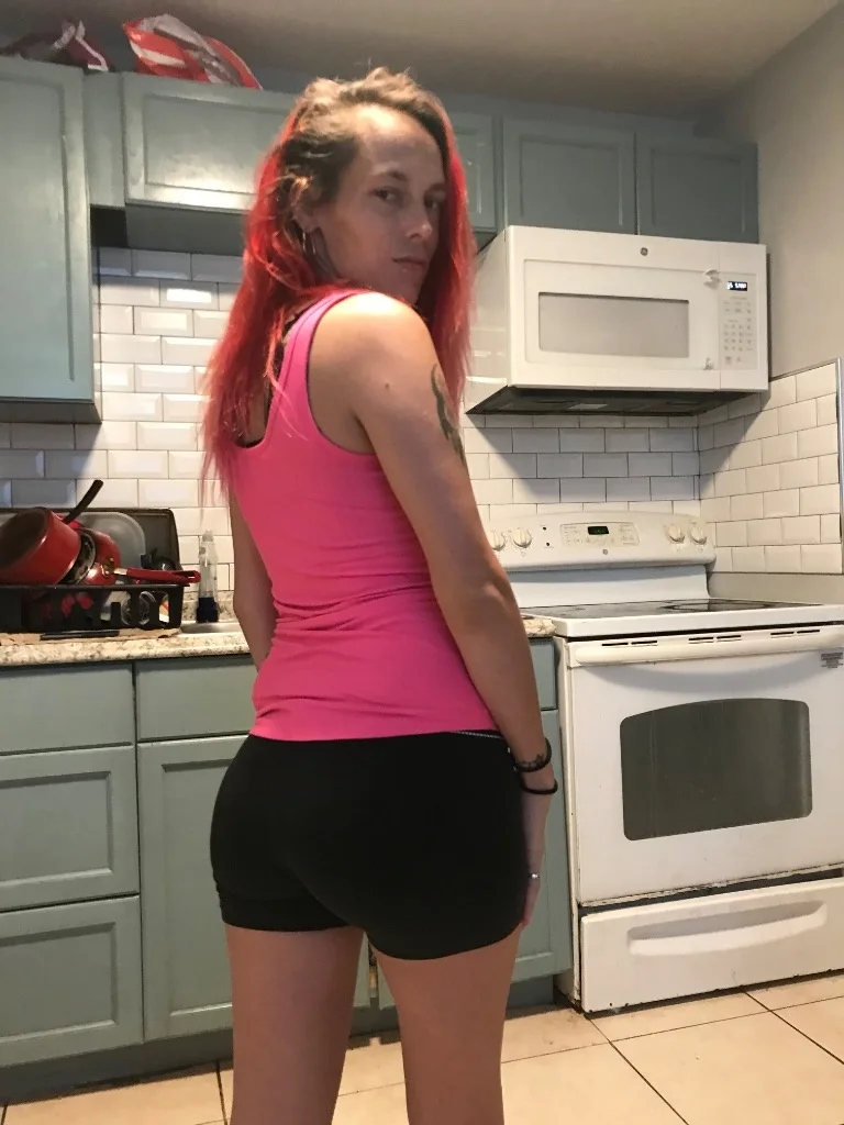 SEXY PETITE RED HEAD in Treasure Coast – Women Seeking Men photo 3