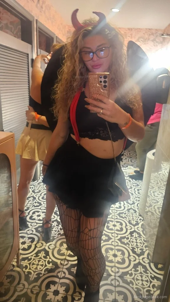 HaPPy HUMpDay I'm Ready Cum over and let me take a load off... in Treasure Coast – Women Seeking Men photo 4