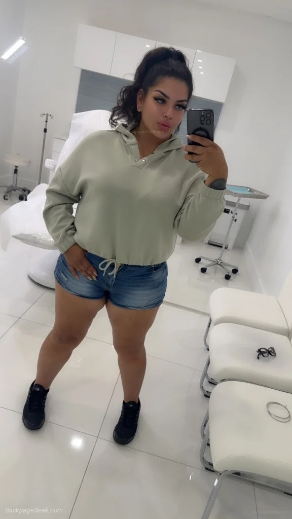Mia ColombianaItaliana in Treasure Coast – Women Seeking Men photo 4