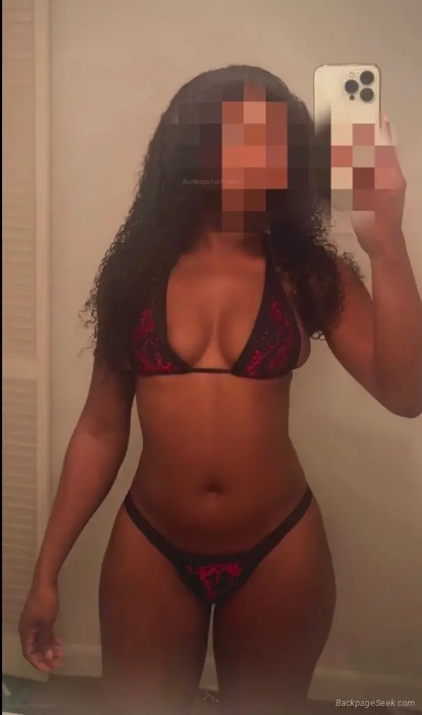 Funsized petite Here for a good time outcall 1 experience in Treasure Coast – Women Seeking Men photo 2