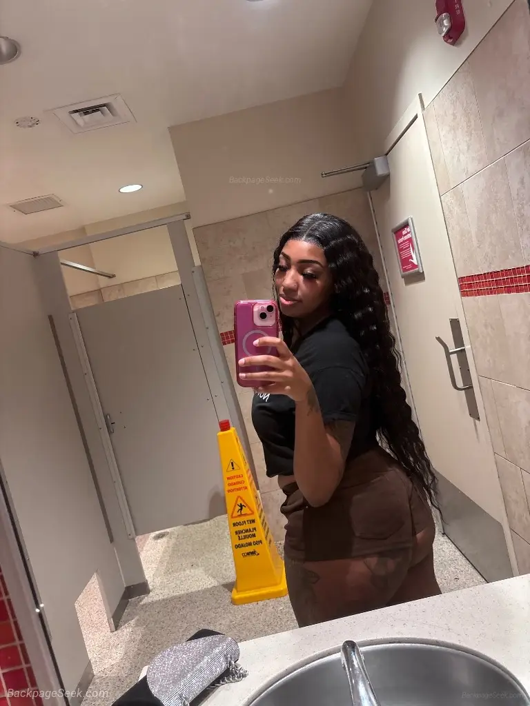 If You Aint Got No Money Dont Text in Treasure Coast – Women Seeking Men photo 2