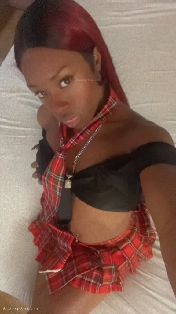 pretty petite chocolate in Tucson – Women Seeking Men photo 6