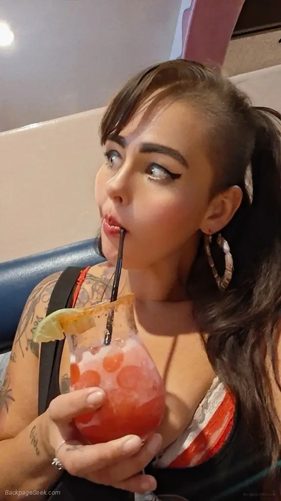 lemme slobber all over tha cockerr in Tucson – Women Seeking Men photo 6