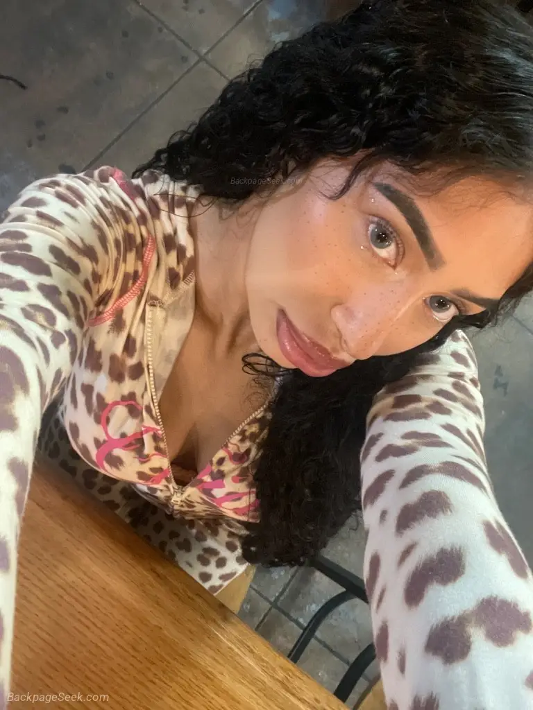 yes im real in Tucson – Women Seeking Men photo 3