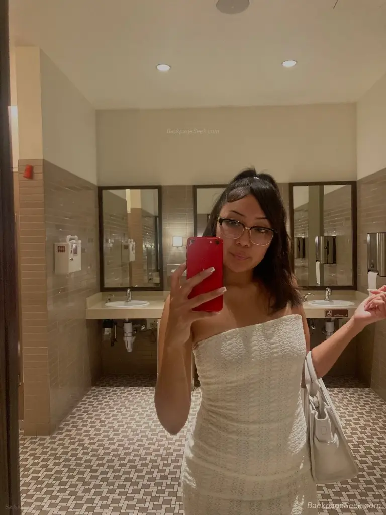 In Town August 5th in Tucson – Women Seeking Men photo 4