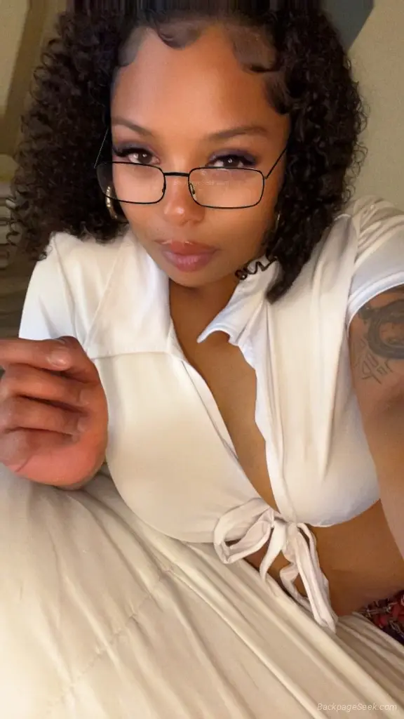 Sexy Seductive Goddess