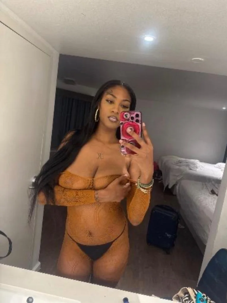 *incall/outcall*SLIM THICK CARRIBEAN MAMI CUM DIVE IN THIS WET KITTY in Los Angeles - Women Seeking Men photo 3