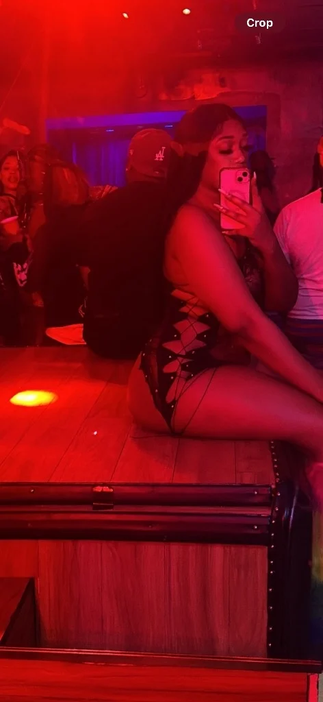 Tall & Sexxyy 2 Girls Available Ask about my incall in Los Angeles - Women Seeking Men photo 3