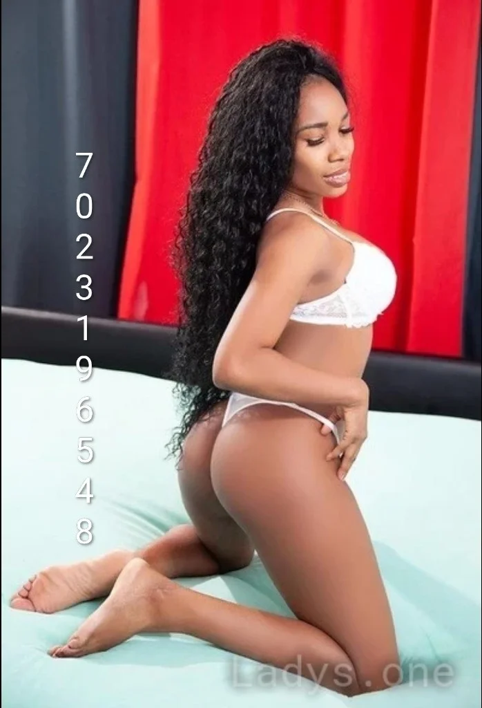 latina in Los Angeles – Women Seeking Men photo 4