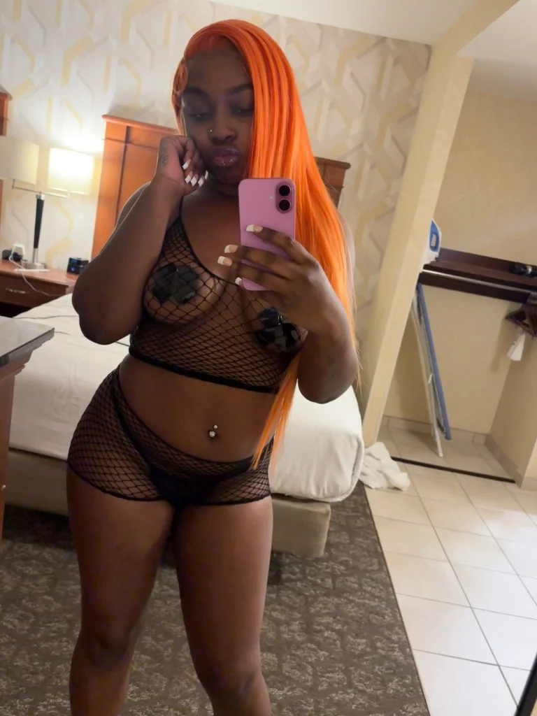 CHOCOLATE STALLION INCALL AVAILABLE in Boston – Women Seeking Men photo 2
