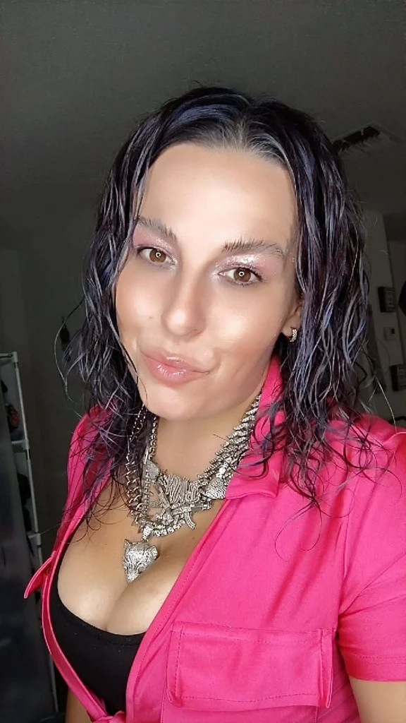 looking for something new in Boston – Women Seeking Men photo 5