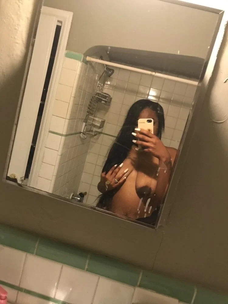 can i help u relax sloppy head or quick back shots in Detroit – Women Seeking Men photo 4