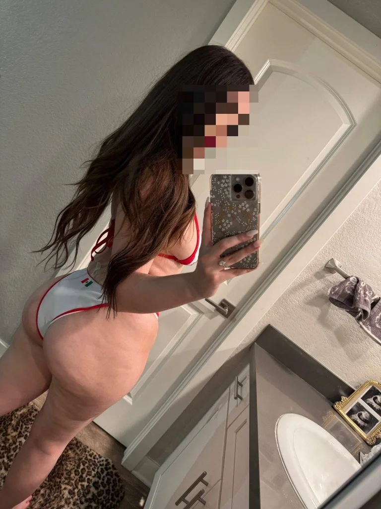 Laura tu sexy in Detroit – Women Seeking Men photo 5