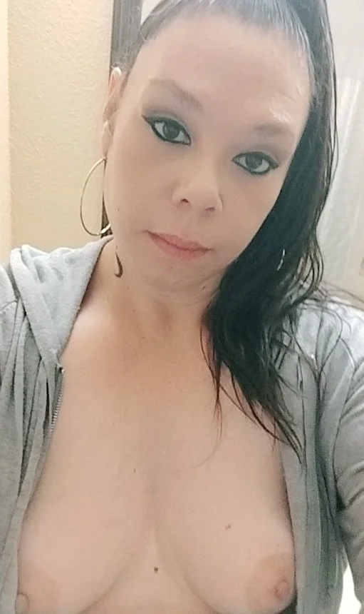 CUM SLUT ME OUT DADDY INCALL/OUTCALL CAR DATE NO BARE NO