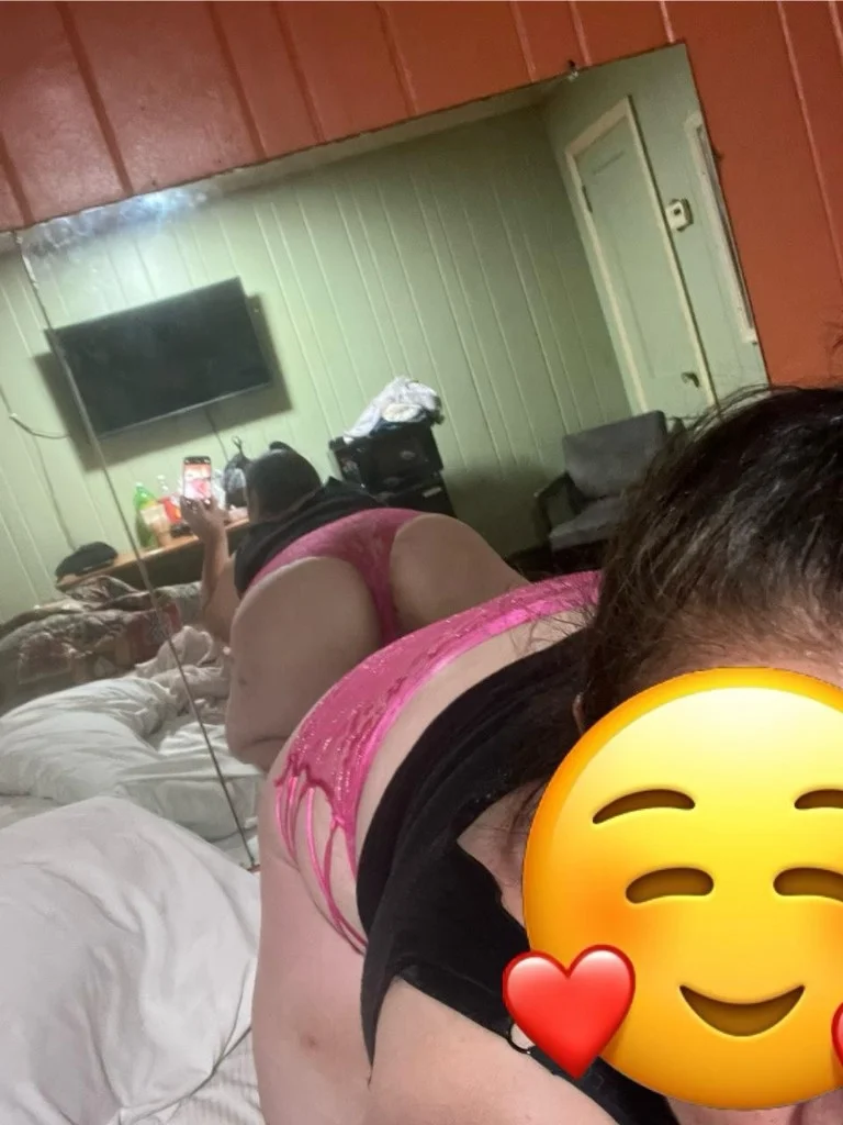 CUM SLUT ME OUT DADDY INCALLOUTCALL CAR DATE NO BARE NO in Detroit – Women Seeking Men photo 3
