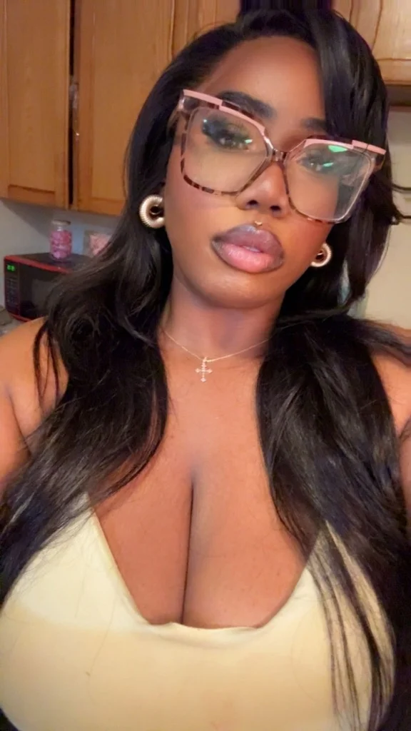 CHOCOLATE BBW INCALL ONLY 60 QV SPECAIL