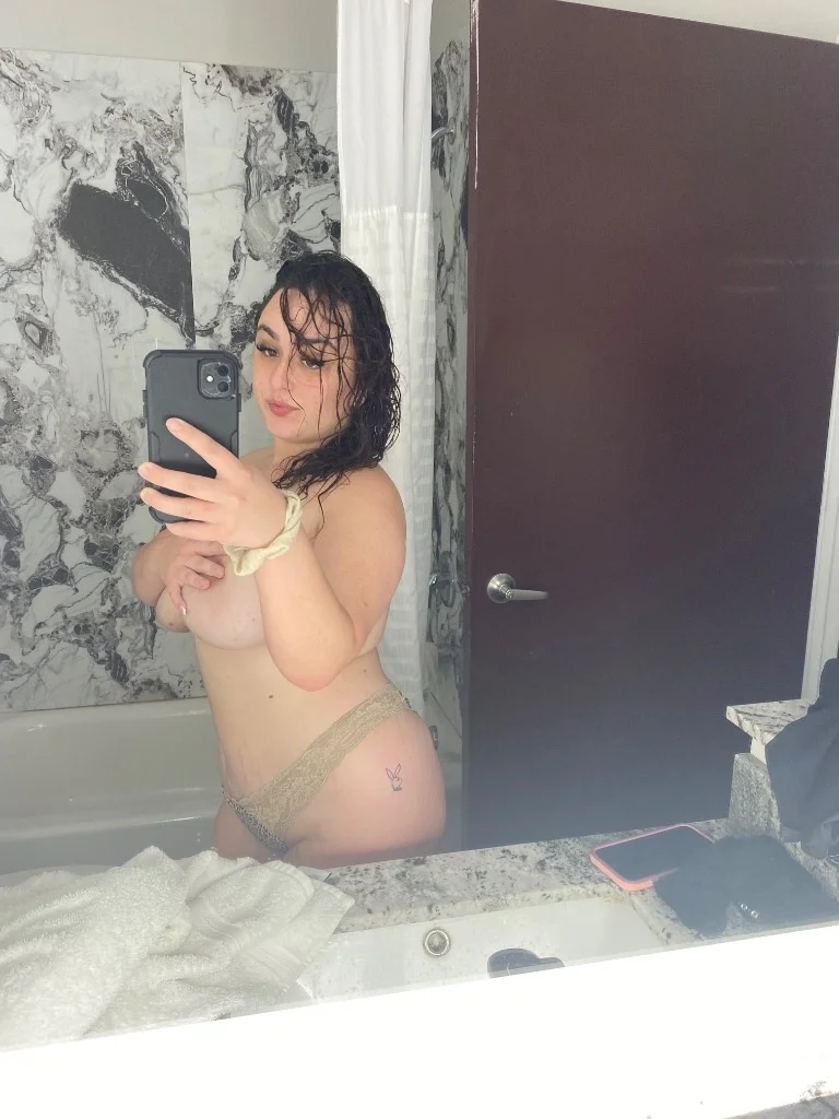Deals On facetime sessions and dropbox content in Fort Worth – Women Seeking Men photo 6