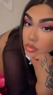 Juicyy Peachyy