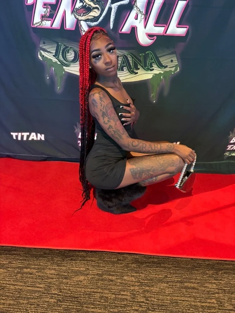 LIL HOOD FANTASY WITH A PRETTY FACE LIL HOOD FANTASY WITH A... in Colorado Springs – Women Seeking Men photo 3