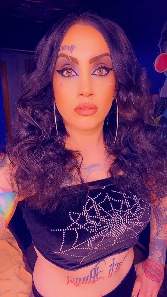 Just moved to Flint Beautiful transgender Latina Erotic mass... in Flint – Women Seeking Men photo 6