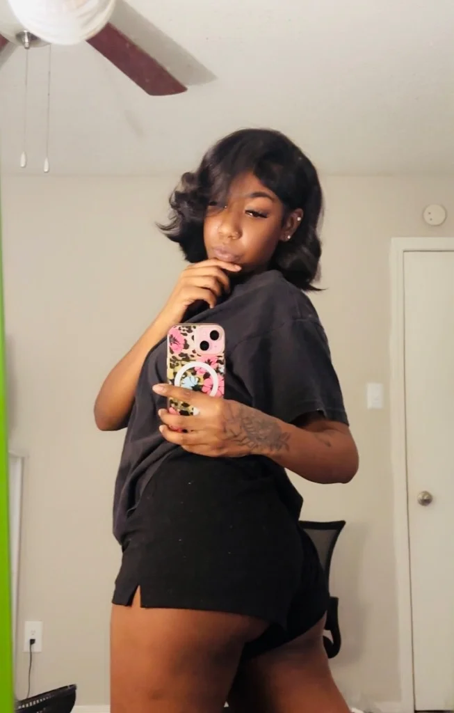 LaylaaHo!