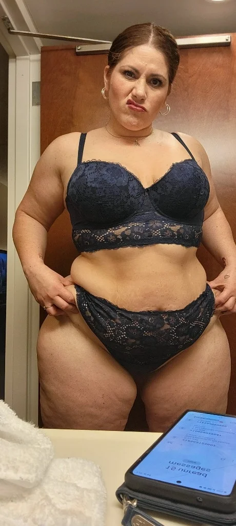 lets play in South Jersey – Women Seeking Men photo 2