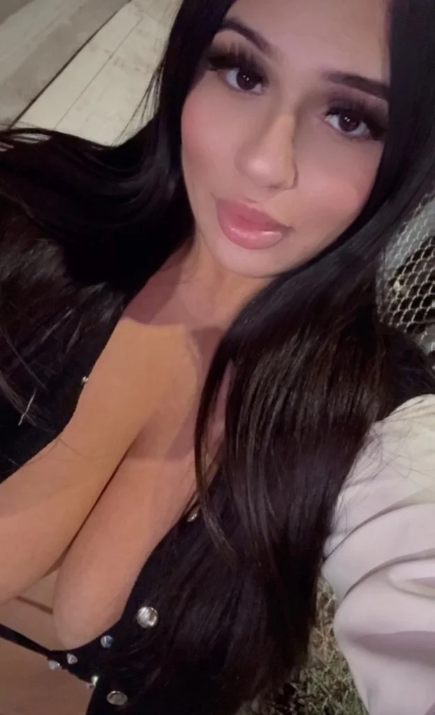 Cali Hottie On Tour Busty Latina Big Booty Freak Ready4U LIM... in South Jersey – Women Seeking Men photo 4