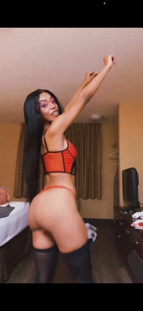 SEXY EXOTIC PLAYMATE READY TO PLEASE AND PLAY in Tacoma – Women Seeking Men photo 4