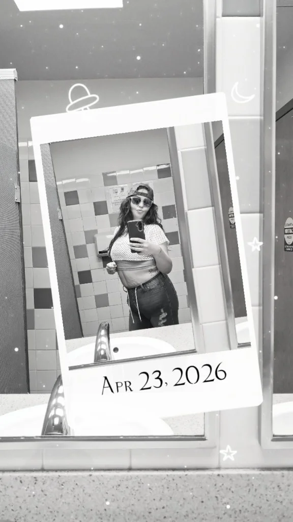 wazz a housewife b4 i became a whore in Tucson - Women Seeking Men photo 2