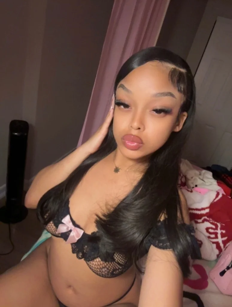Petite Blasian ready to play Incall & Outcalls Available