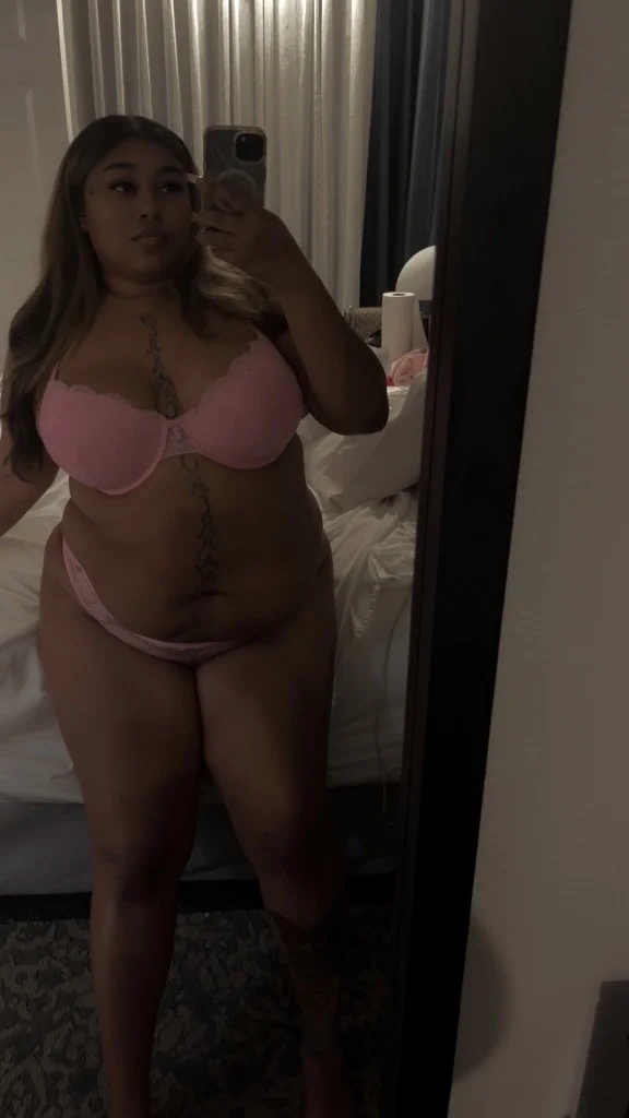 Back in Town Curvy Salvadorian Bombshell AVAILABLE 247 in San Diego – Women Seeking Men photo 4