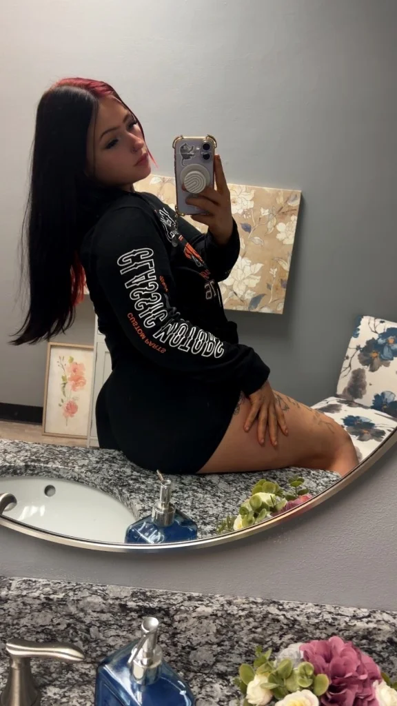 SLUT ME OUT SPECIALS ANYTHING no limits ask about it in Columbus – Women Seeking Men photo 4