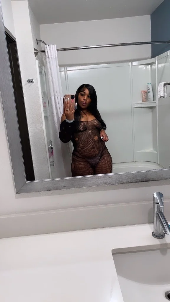 IM BAACKKK INCALLS OUTCALLS AVAILABLE in Columbus – Women Seeking Men photo 4