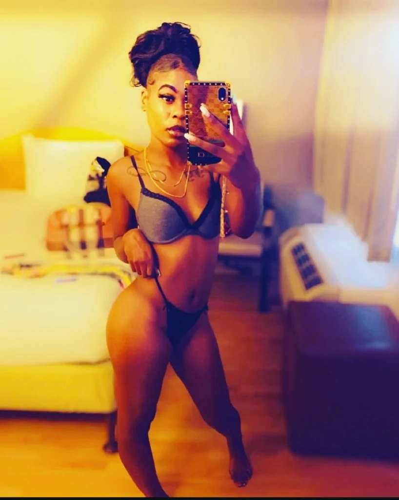 Cum Play with me babes... Cardates... Incall available Ask about in Long Beach - Women Seeking Men photo 6