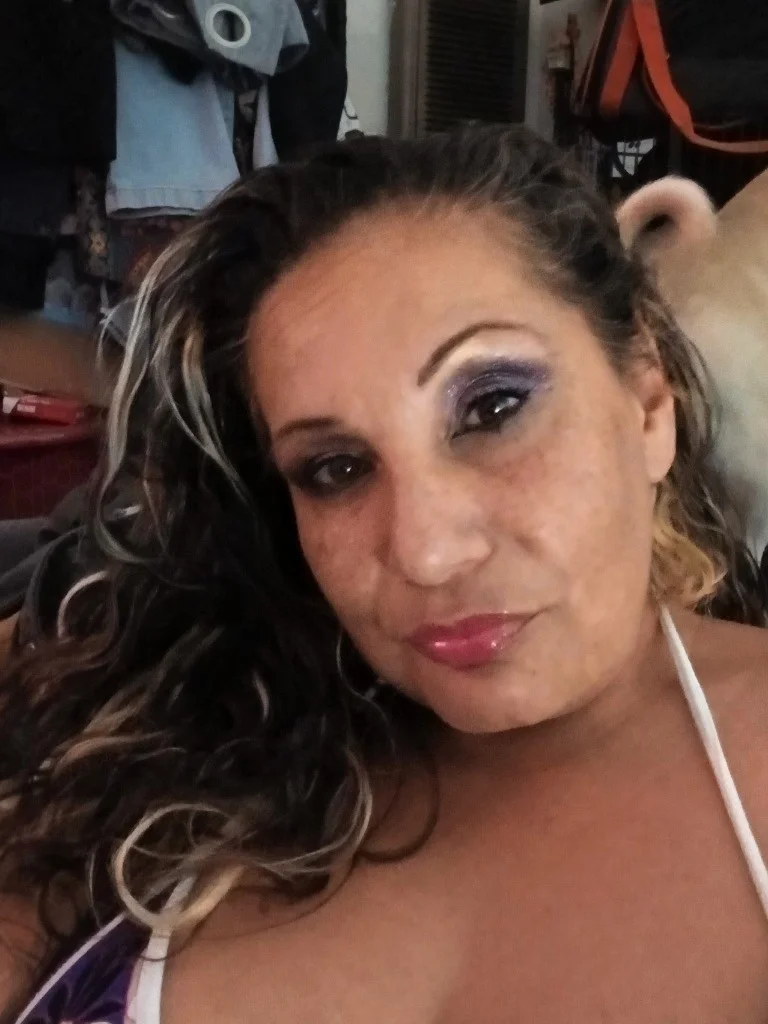 Looking for a good time in Long Beach - Women Seeking Men photo 4