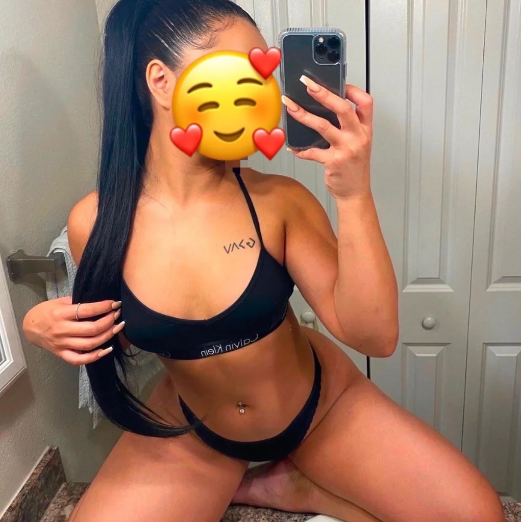 new favorite waterpark lets have fun 100 Real 100 Real Body in Los Angeles – Women Seeking Men photo 2