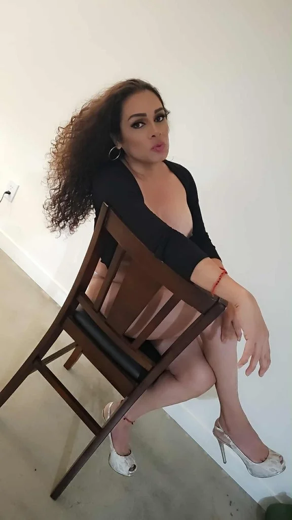 SEXIEST MEXICAN in Los Angeles – Women Seeking Men photo 5