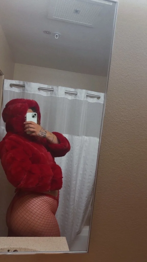 CAR DATE IN MY CAR gFE LA Lets Go Have Drinks no deposit qv... in Los Angeles – Women Seeking Men photo 5