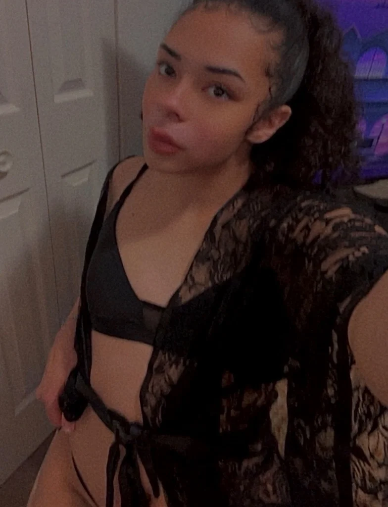 PAUSE! If you want to see me babe, read this before you text me (NEW n
