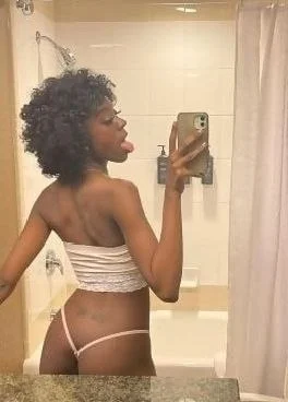 AVAILABLE TO HOST INCALL & OUTCALL & CAR DATE Add Active in Minneapolis - Women Seeking Men photo 2