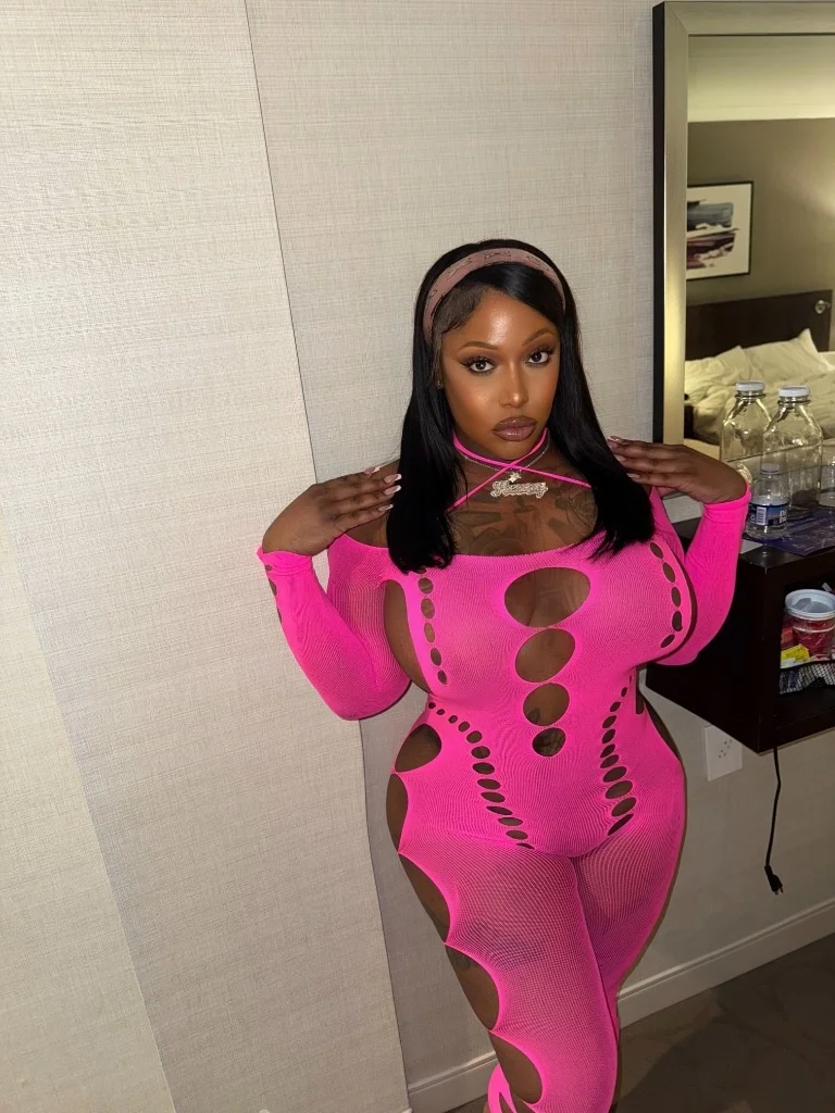 HENNY DIOR THE BUBBLE BUTT CUM SLUT COME GET SLUTED OUT in Memphis – Women Seeking Men photo 5