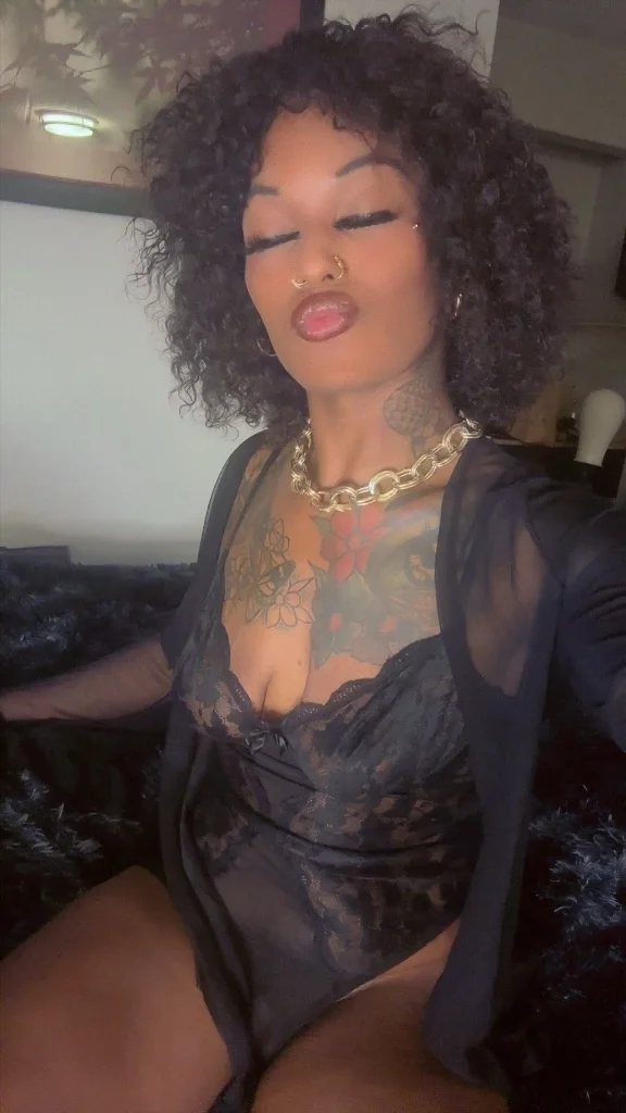 Full body masssage happy ending SLOPPY WET DEEPTHROAT OR BEND ME OVER