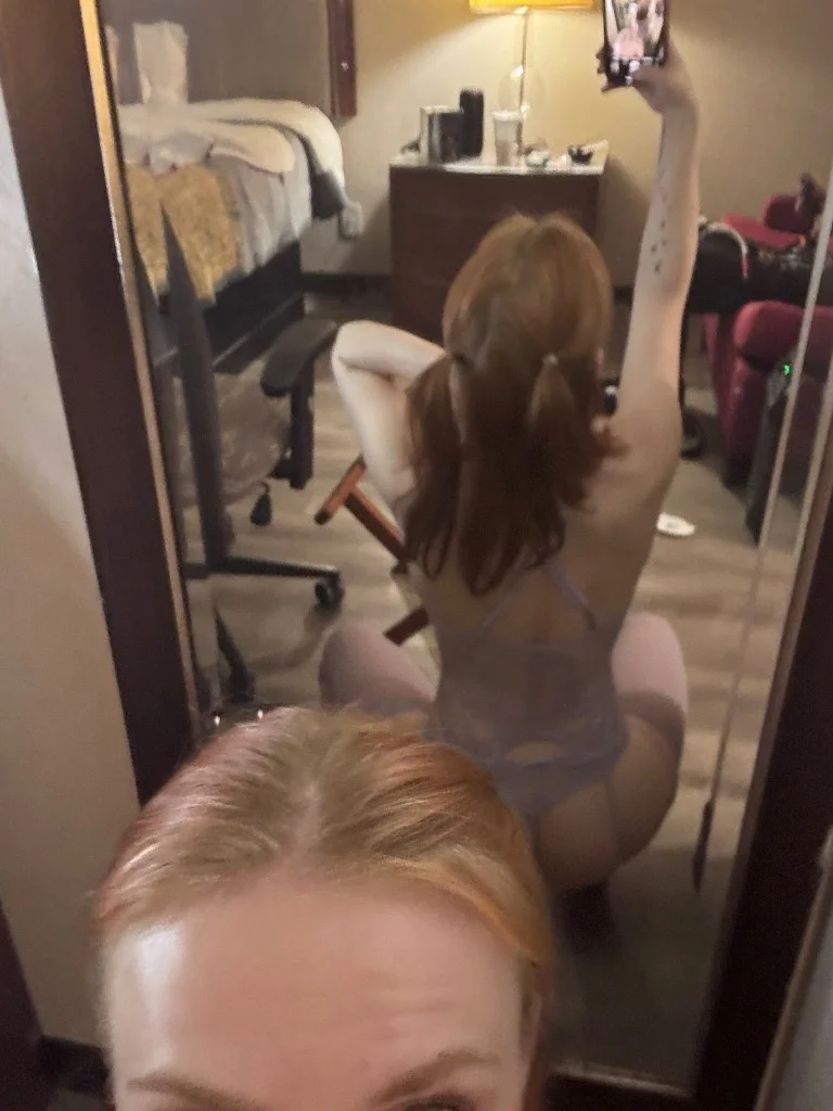 petite redhead dream in memphis